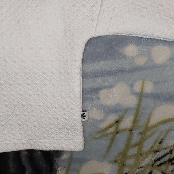 Adidas cropped t-shirt - Picture 6 of 6